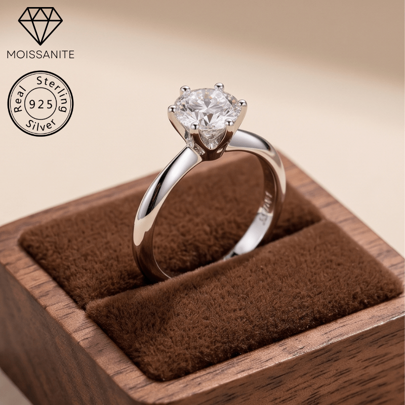 Women's 0.5/1/2/3/5 Carat White Moissanite Six-Clawed Ring, Exquisite Design
